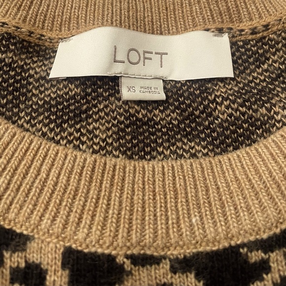 Women’s Loft animal print sweater size xs - Picture 5 of 6